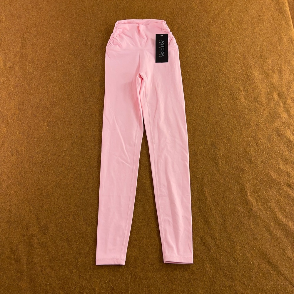 Astoria Womens XS Pink Ruched High Waist Activewear Leggings NWT *Flaw